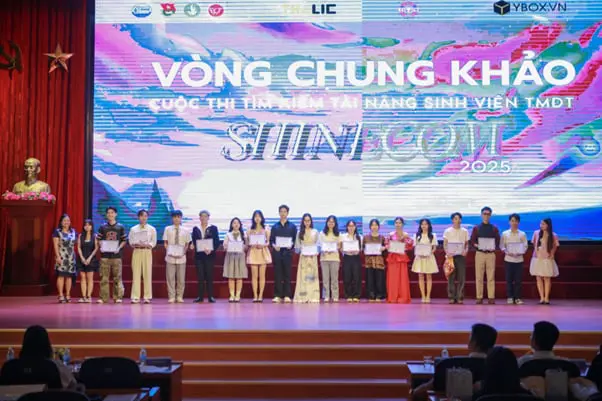 Chung khảo SHINECOM 2025 - SHINE YOUR VIBE – CLB ECT Thương mại điện tử Trường Đại học Thủy Lợi